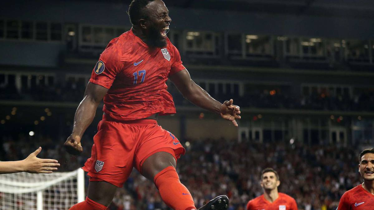 Jozy Altidore of the United States celebrates after scoring during the second half of the CONCACAF Gold Cup match against Panama