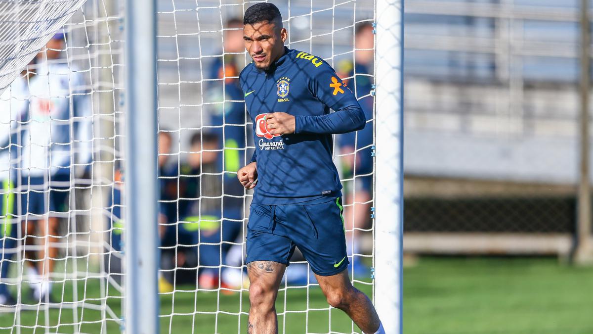 Allan to start for Brazil against Paraguay