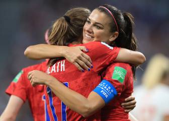 USA through to final after dramatic England encounter