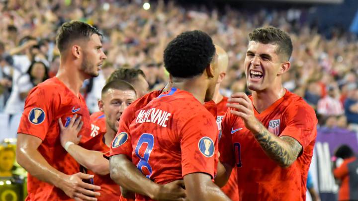 USA Midfielder Weston McKennie celebrates with teammates after scoring a goal against Jamaica during the first half of semi-final play in the CONCACAF Gold Cup
