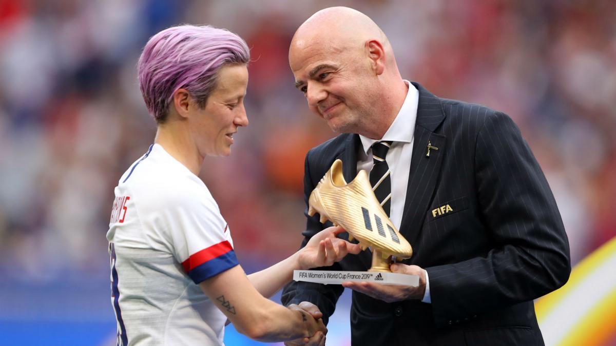 Rapinoe tells FIFA president Infantino she wants action on equal pay