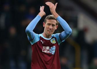 Former England, Liverpool and Spurs striker Crouch retires
