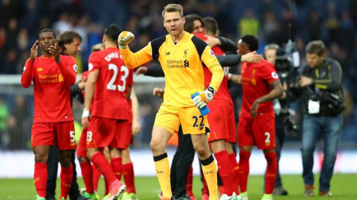 Liverpool: Klopp expecting Simon Mignolet to remain at Anfield
