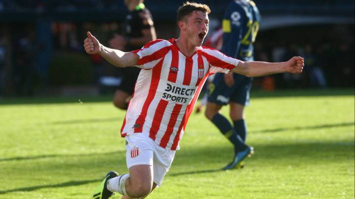 Matias Pellegrini in action with Estudiantes La Plata