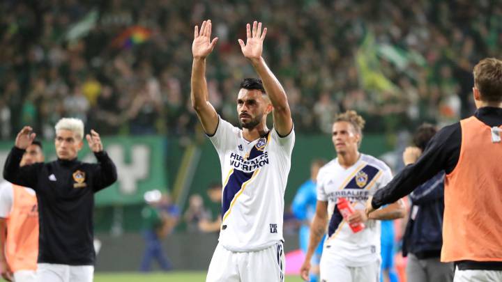LA Galaxy gretting their fans, after losing 4-0 against Portland Timbers at Providence Park