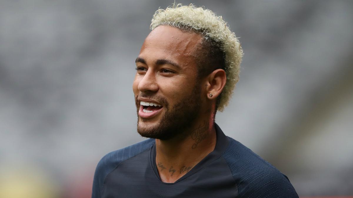Neymar next? Bartomeu hints at more Barcelona signings after Junior Firpo deal
