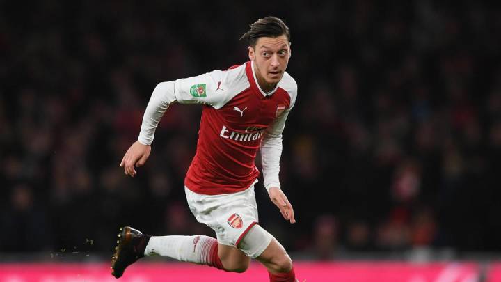 Mesut Ozil in action with Premier League side, Arsenal