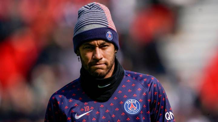 Neymar 'not worth the trouble' says Barcelona great Stoichkov