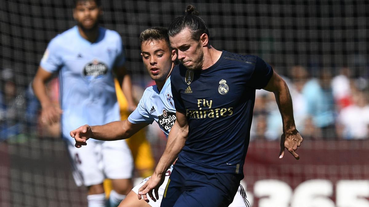 Giggs happy for end to 'strange' Bale situation