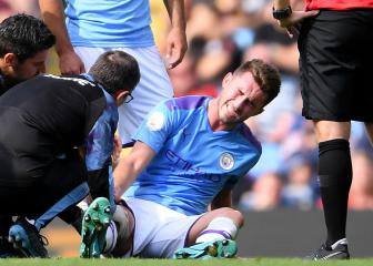 City's Laporte facing time out after knee surgery