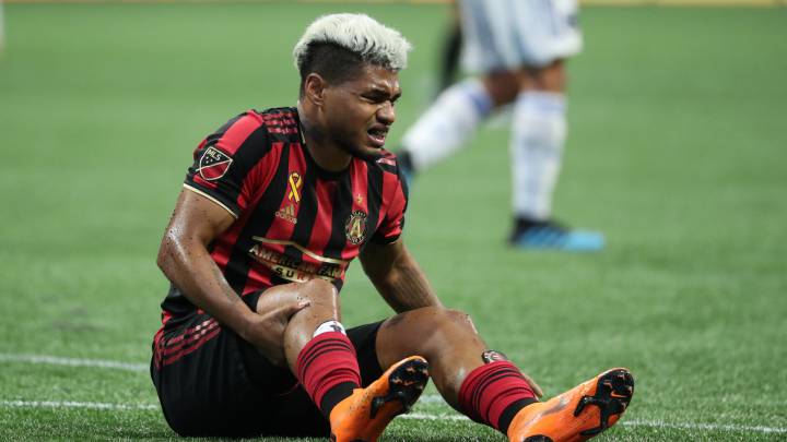 Atlanta United forward Josef Martinez reacts after injuring his right leg in the second half against the San Jose Earthquakes at Mercedes-Benz Stadium.