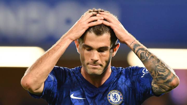 Christian Pulisic reacts to a missed chance during the English League Cup third round football match between Chelsea and Grimsby Town at Stamford Bridge