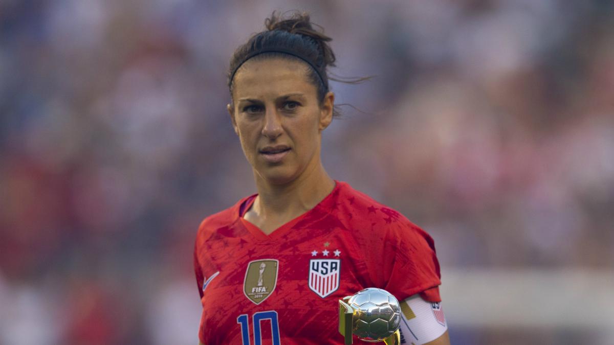 Carli Lloyd 'definitely considering' NFL career