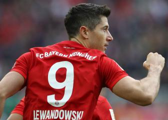 Lewandowski equals Aubameyang's record