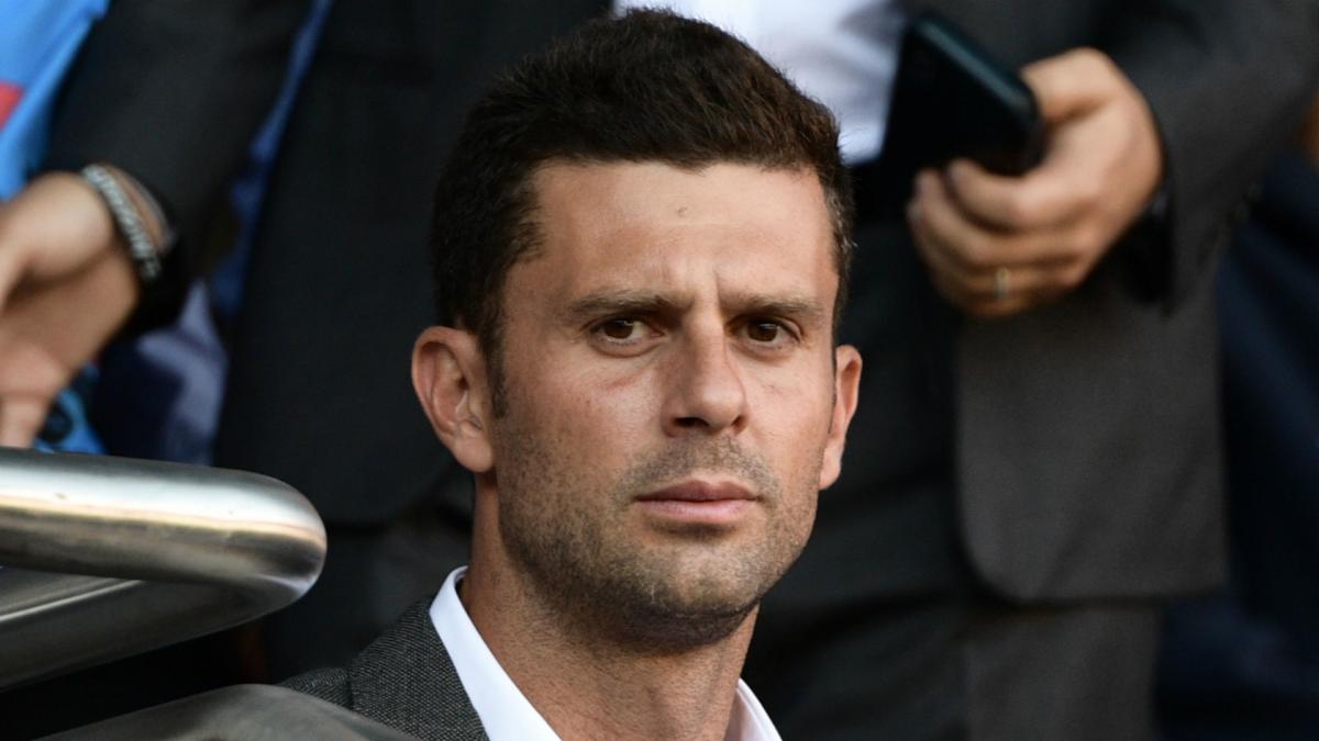 Andreazzoli sacked by Genoa as Thiago Motta waits in wings