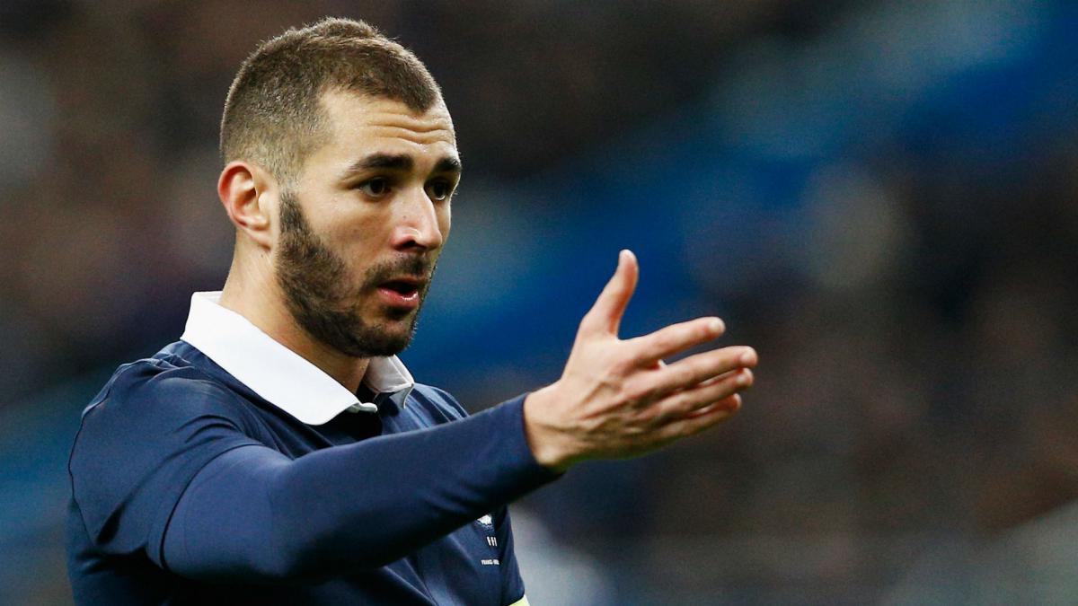 Benzema should be in France squad - Zidane