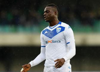 Mancini loves Balotelli but won't recall him just to make anti-racism statement