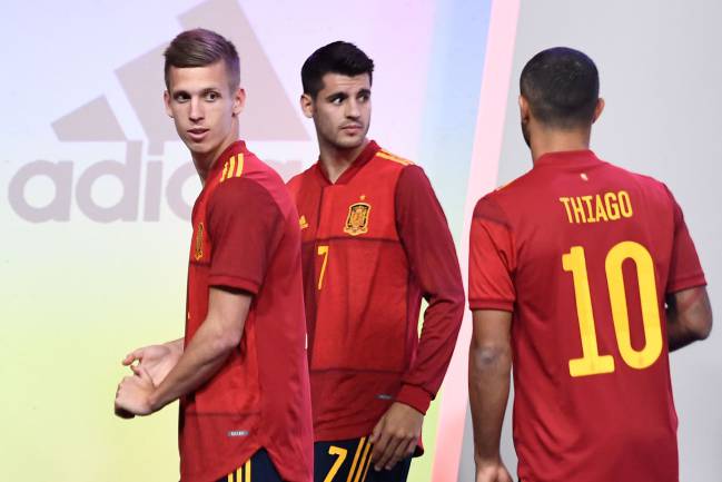 "I didn't want to leave home" - Morata recalls darker days at Chelsea