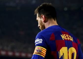 Messi in talks with Barça over new deal, confirms Abidal