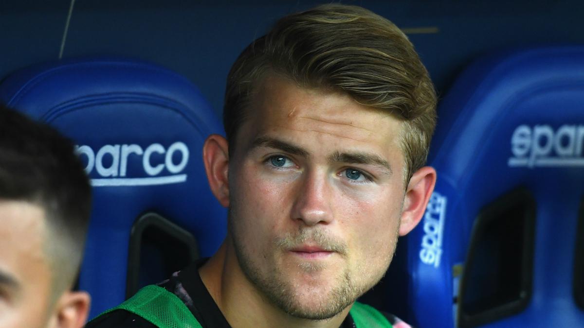 De Ligt 'a little sorry' about picking Juventus over Barcelona – Kluivert