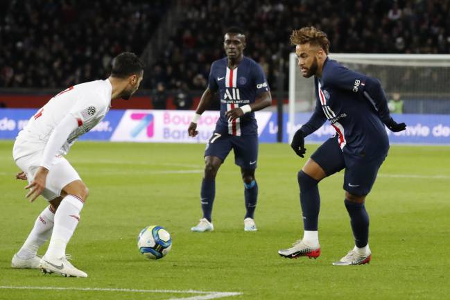 He's back | Neymar in action for PSG against Lille.