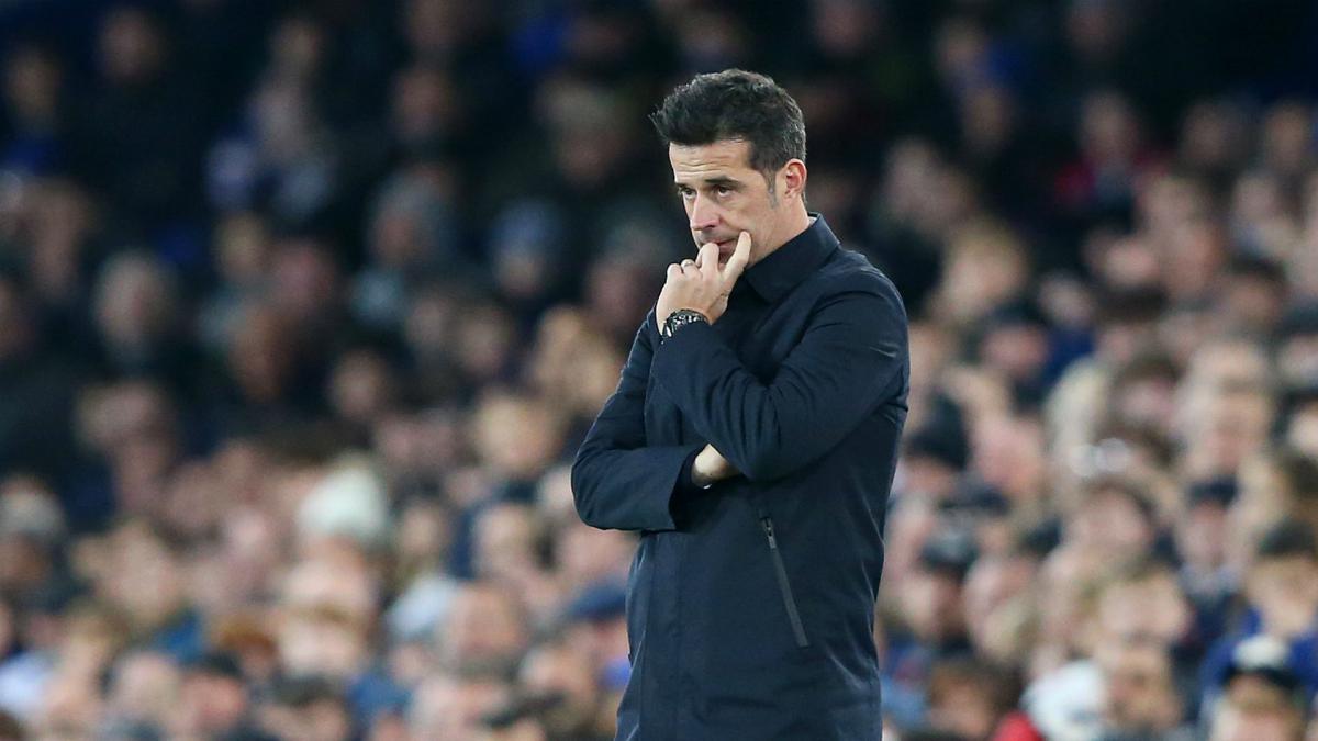 Silva challenges Everton to make history at Anfield