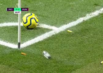 Manchester City fans bombard United players with objects