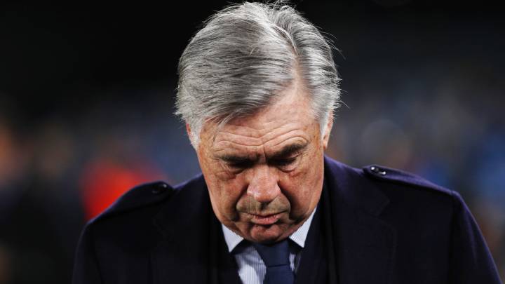 Napoli sack Ancelotti