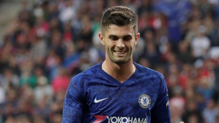 Chelsea blow as Pulisic out for "a few weeks" due to "nasty injury"