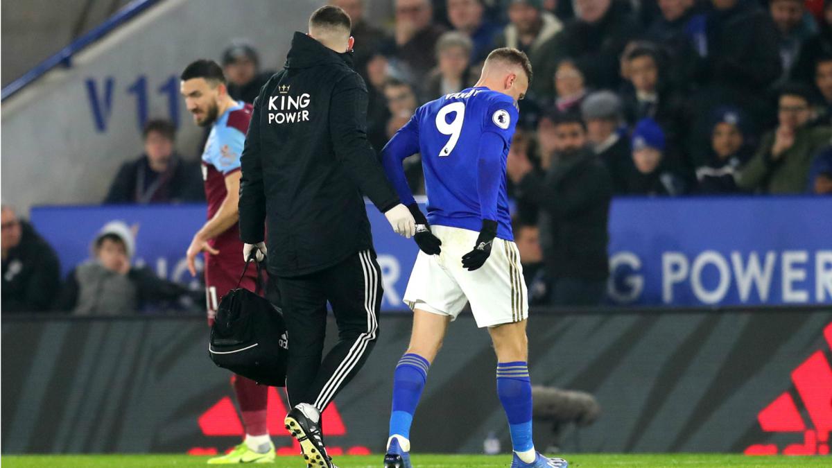 Leicester 4-1 West Ham: Vardy scare as Foxes outwit Hammers