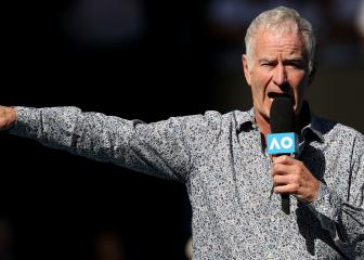 Navratilova and McEnroe court controversy in Melbourne
