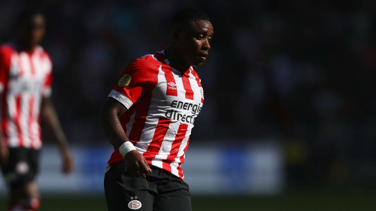 Spurs sign PSV's Bergwijn for reported £27m