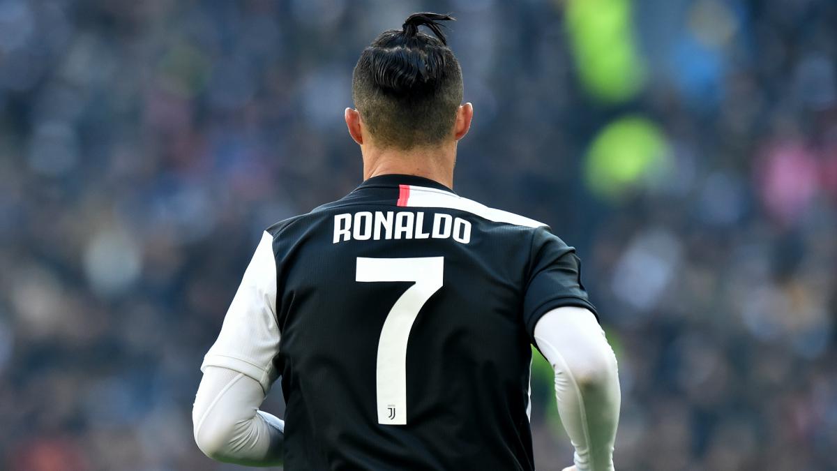 Sarri rules out Juventus front four after benching Dybala against Fiorentina