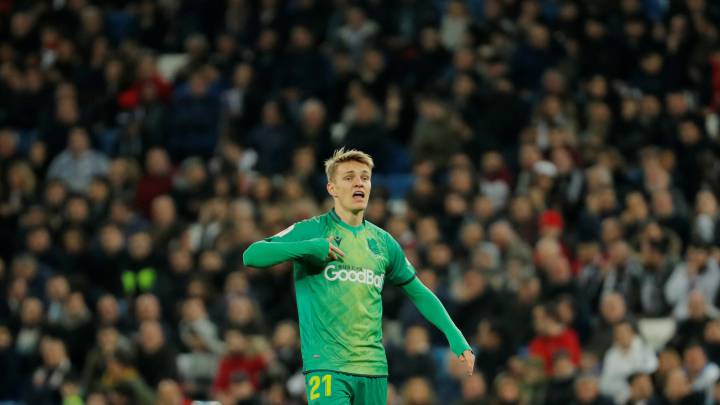 Real Madrid: Don't go back too soon, Valdano warns Odegaard