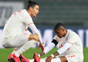 Juventus' Douglas Costa set to miss Champions League clash with Lyon