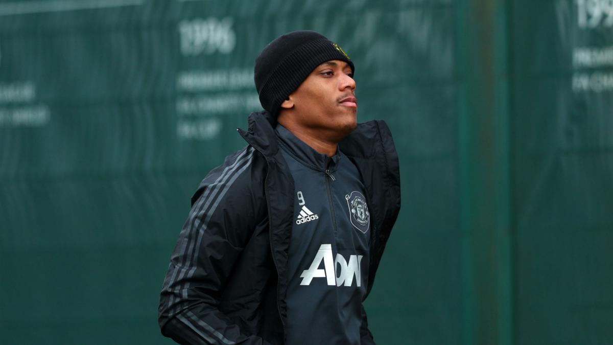 Martial out of LASK game but Solskjaer hopeful for Tottenham clash