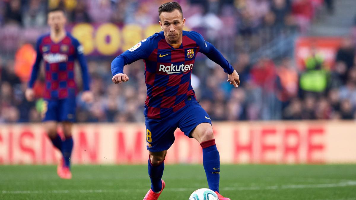 Rumour Has It: Inter considering move for Barcelona's Arthur