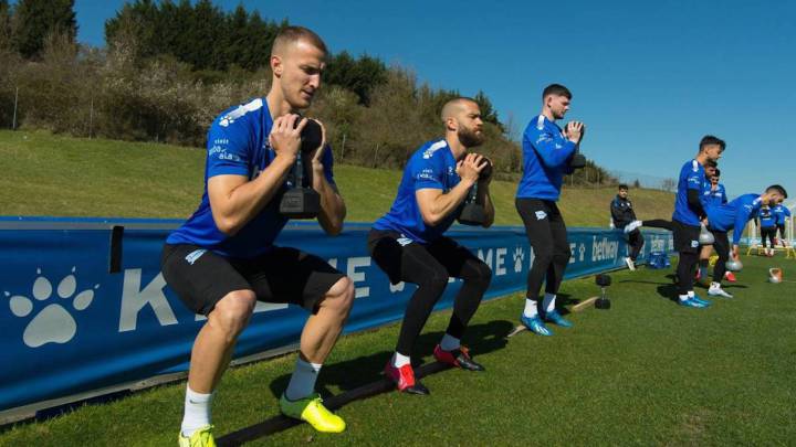 Coronavirus: Alavés confirm 15 members of staff infected