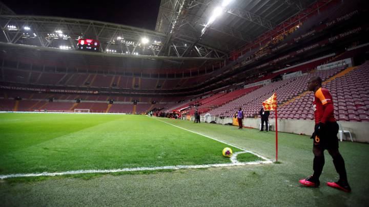 Fury grows as Turkish leagues continue despite widening outbreak