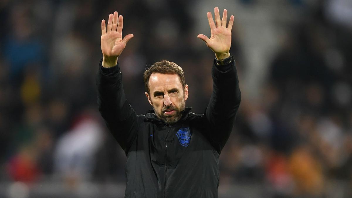 Coronavirus: Southgate calls medics 'heroes' as he looks forward to Euros in 2021