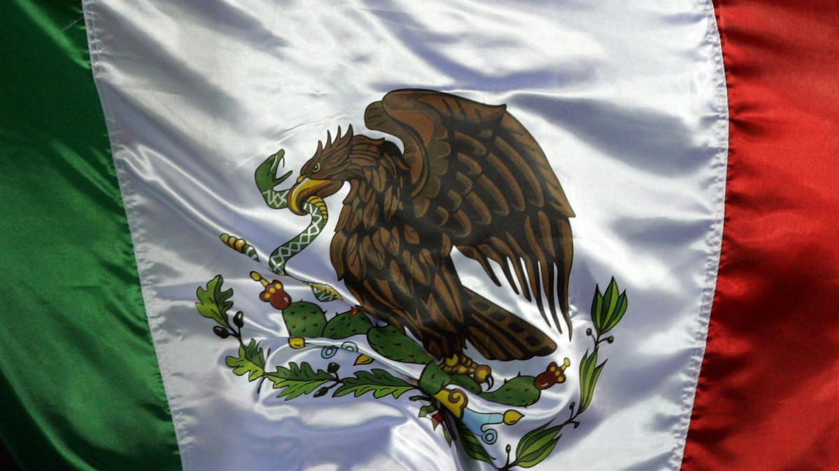 Mexico mourns as legend 'Don Nacho' dies at 103