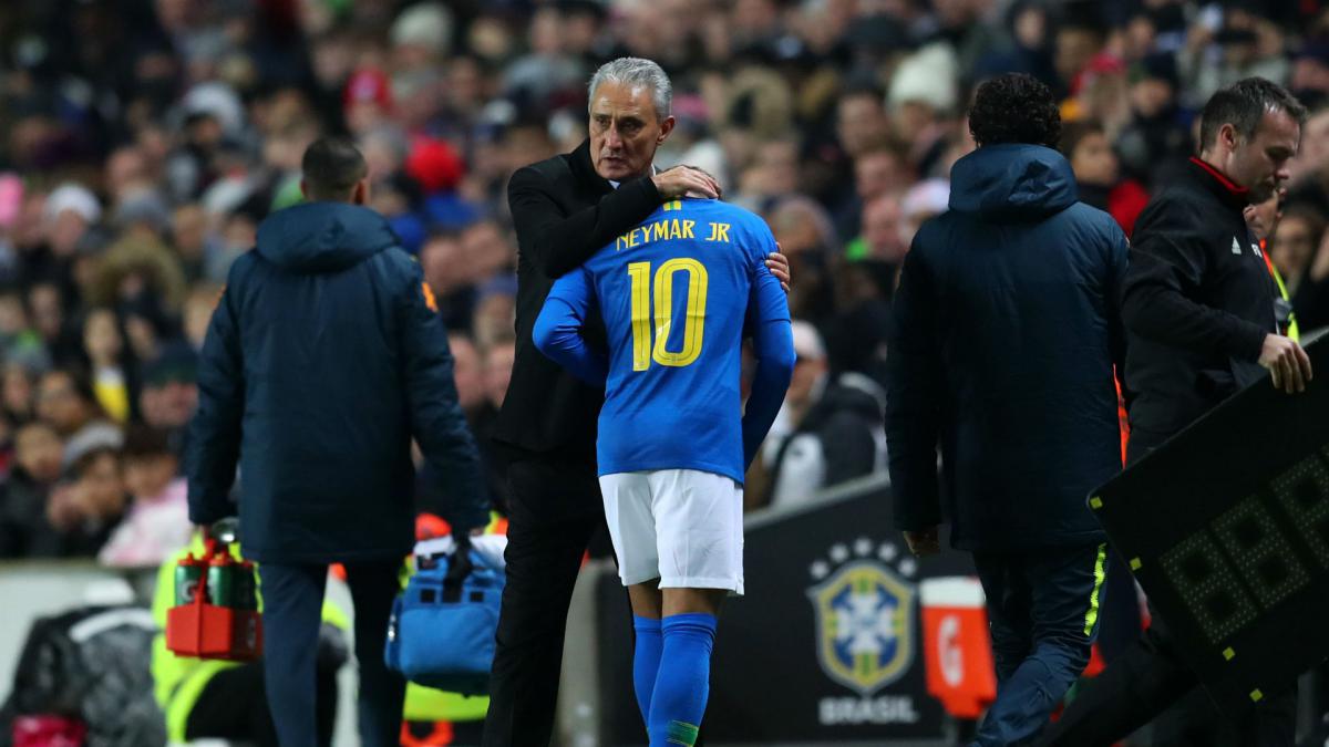 Neymar essential, not irreplaceable - Brazil boss Tite discusses PSG superstar
