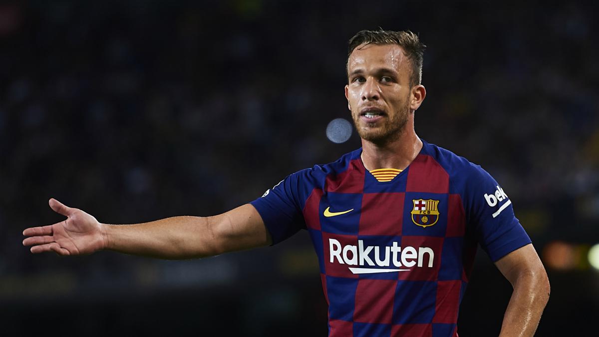 Arthur flattered by Inter link but targets long-term Barca stay