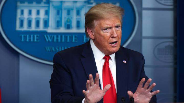 Coronavirus: Trump's 60-day US immigration suspension criticised