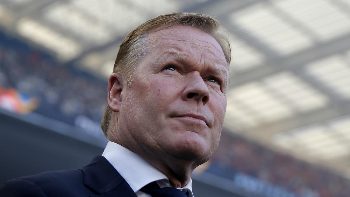 Netherlands boss Ronald Koeman undergoes heart surgery