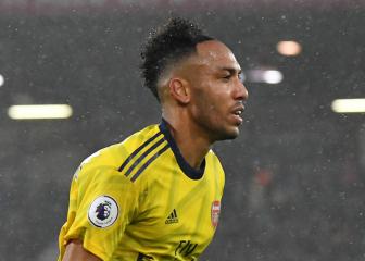 Real Madrid eye Aubameyang, Barça close to Pjanic move