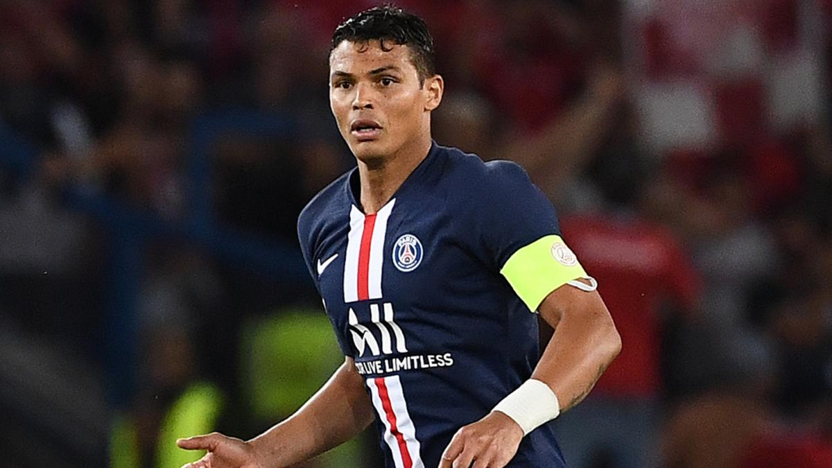 Thiago Silva could stay with PSG, claims out-of-contract defender's wife