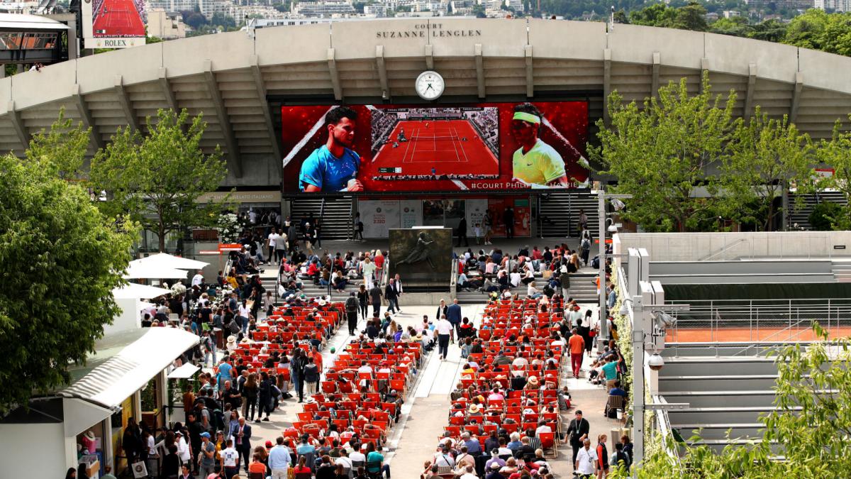 Coronavirus: French Open could be staged without fans and pushed back again