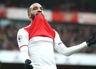 Lacazette to face inquest over nitrous oxide balloon