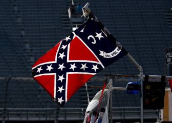Which US states still fly the Confederate flag?